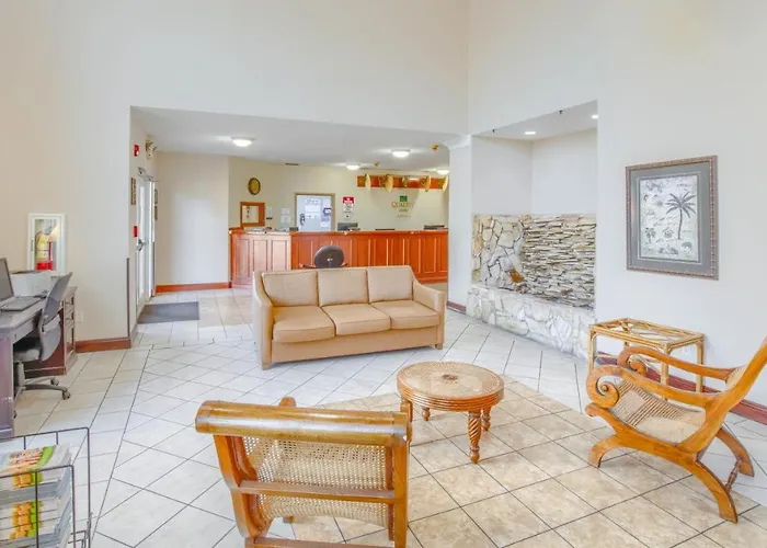Quality Airport 3* Gulf Shores