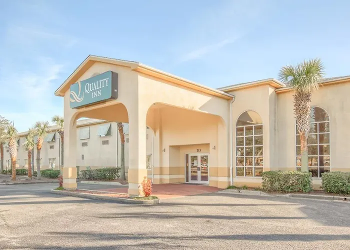 Inn Quality Airport Gulf Shores