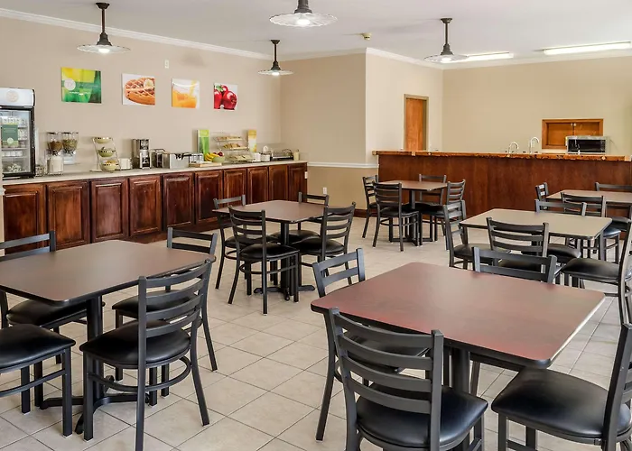 Quality Airport Inn Gulf Shores