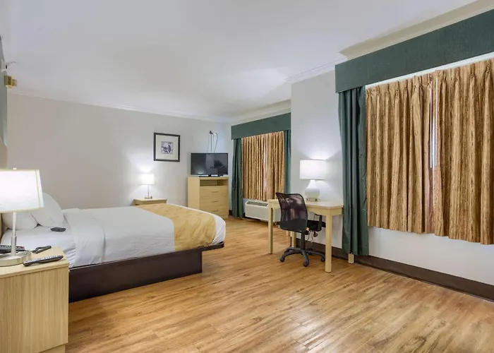 Quality Airport Inn Gulf Shores
