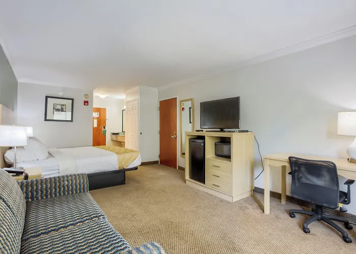 Quality Airport Inn Gulf Shores